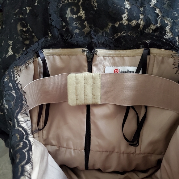 NEW Robert Rodriguez Women's Fit & Flare Dress Size 6 Black LBD Lace Cocktail - Picture 4 of 7